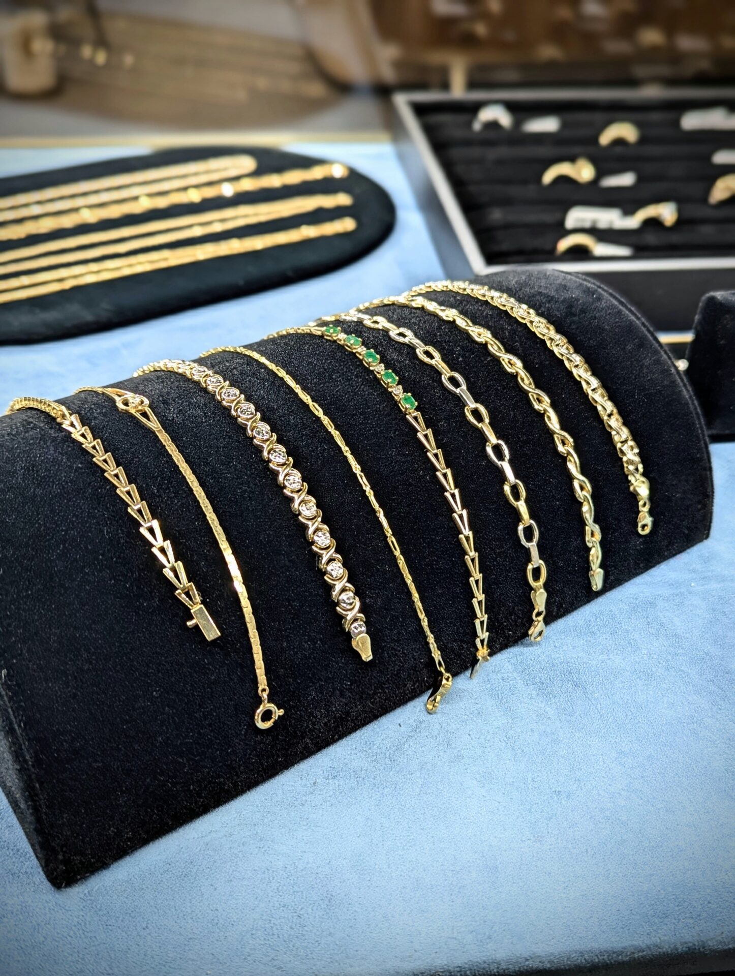 la dee dah fine jewelry gold bracletsRTRAIT~4-min